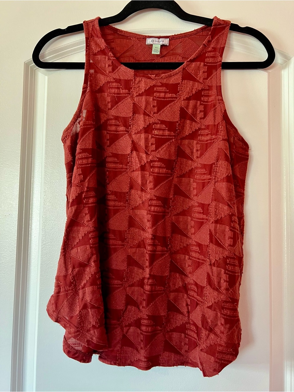 Susina Red Textured Sleeveless Tank Top